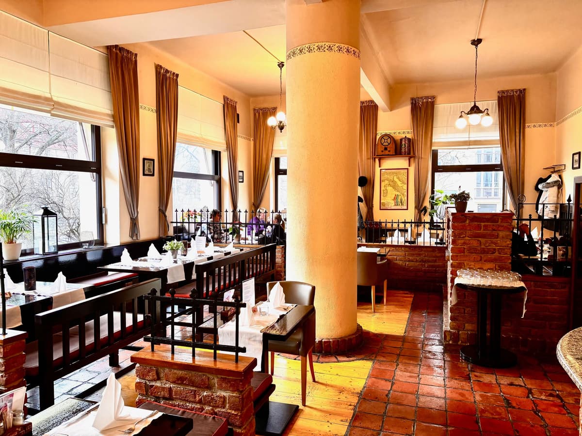 Veranda 8.1.2025.jpg