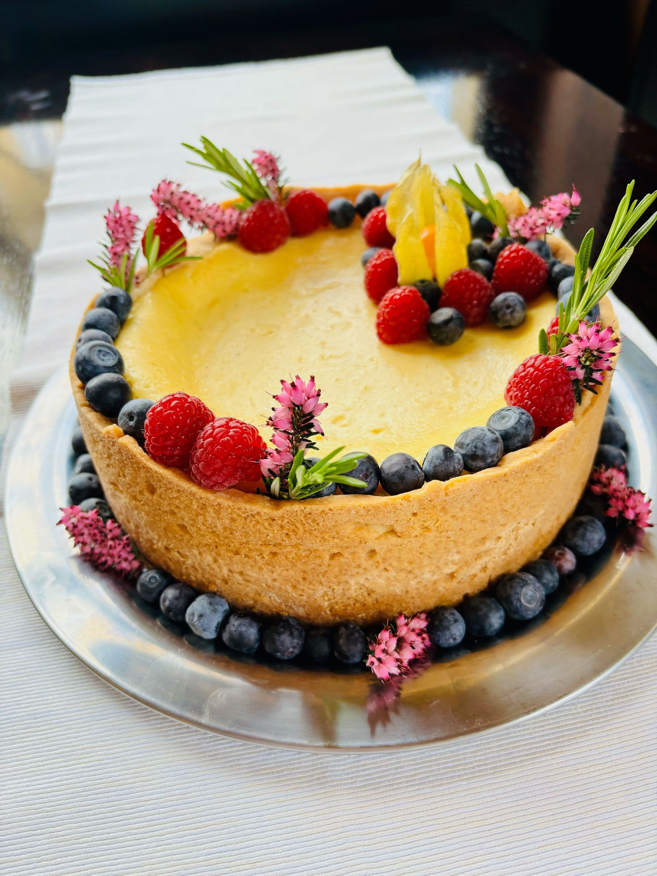 /uploads/cheese_cake_3_2024_29058a2e29.jpeg